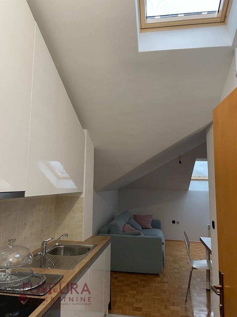 Apartma Naprodaj - ZADARSKA  Zadar