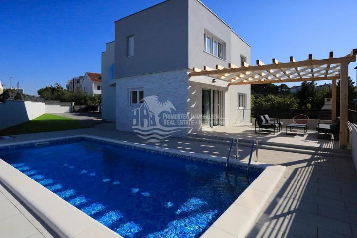 House for sale 197 m² – Šibenik