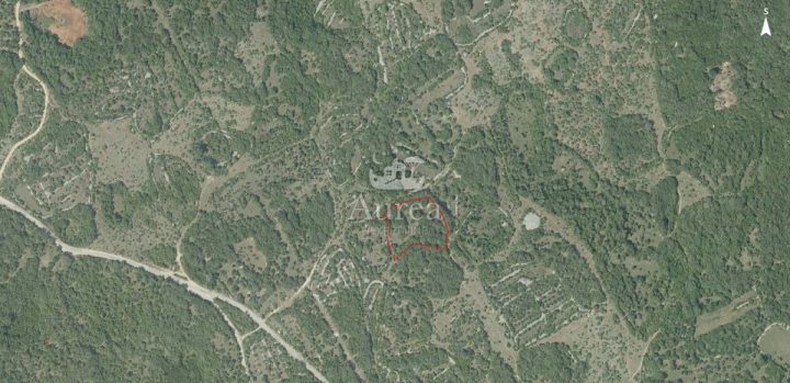 Land for sale 4855 m² – Garica