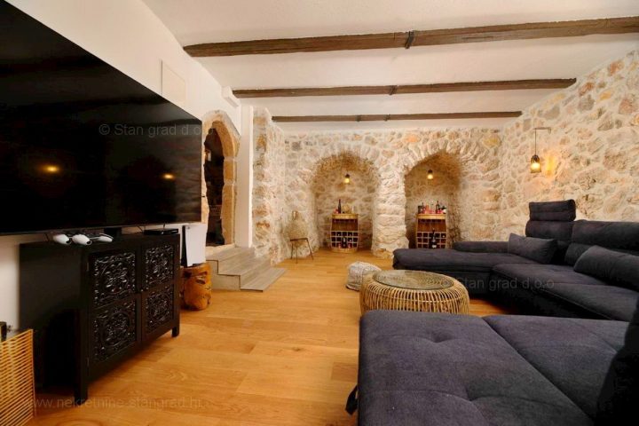 Haus Zu verkaufen - Primorsko-goranska Krk - foto 5/17