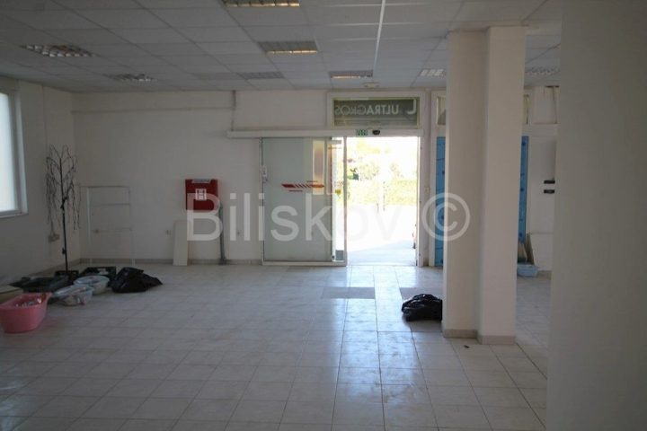 Komerční k pronájmu 200 m² – Kaštel Štafilić