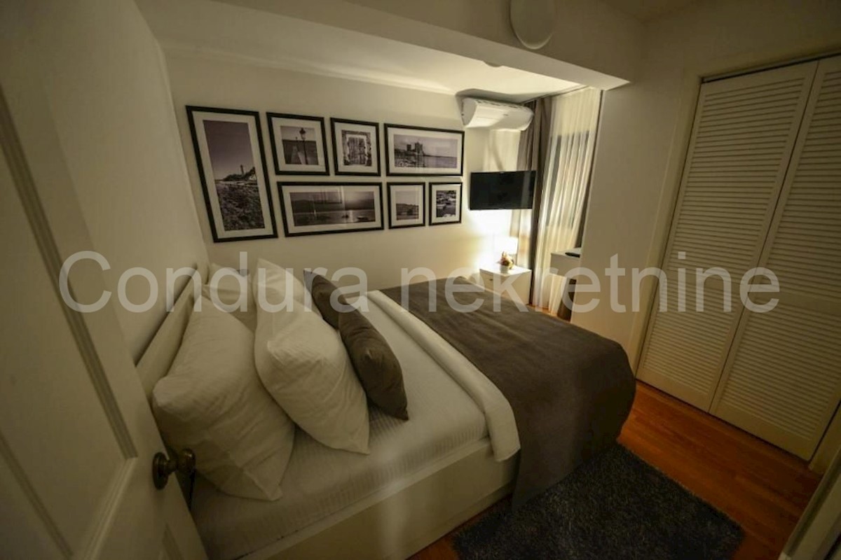 Maison À vendre - ZADARSKA  VIR 