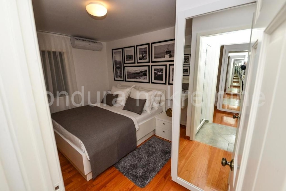 Maison À vendre - ZADARSKA  VIR 