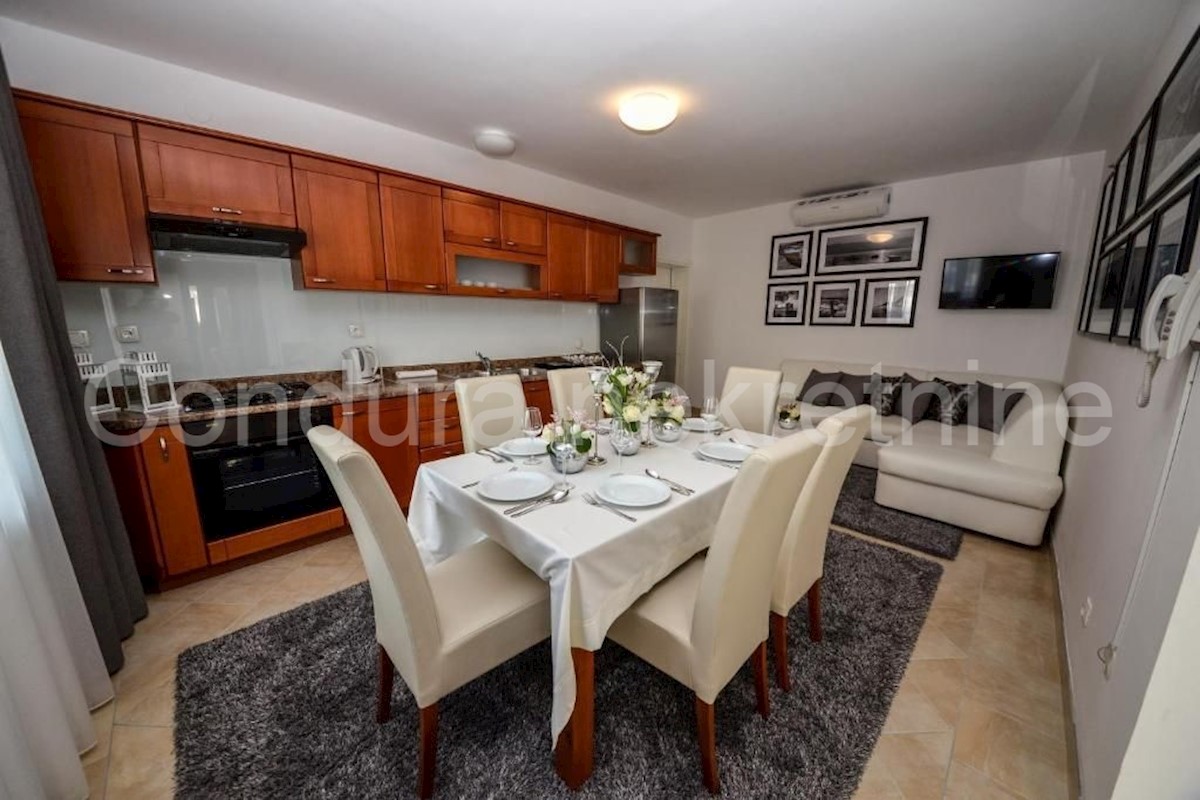 Maison À vendre - ZADARSKA  VIR 