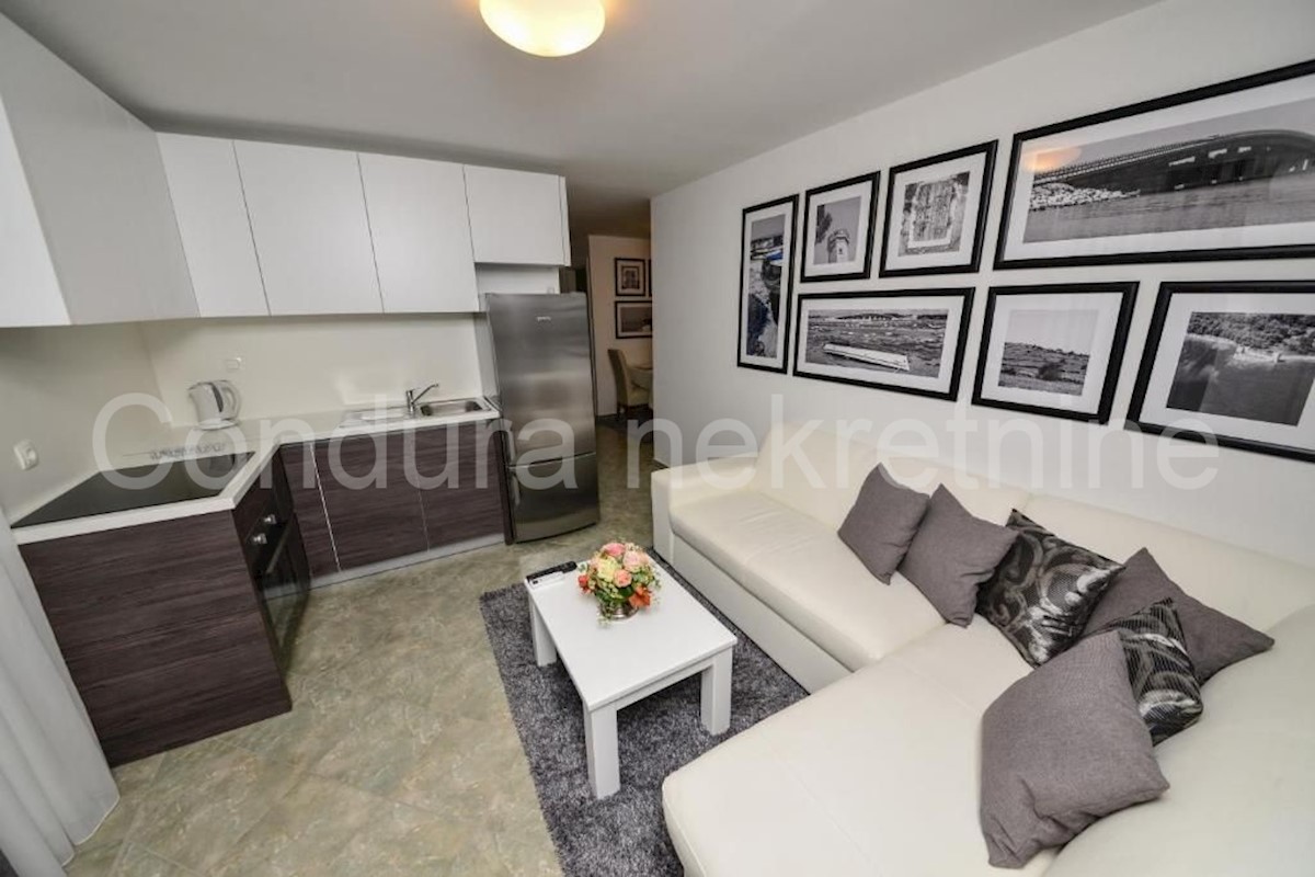 Maison À vendre - ZADARSKA  VIR 