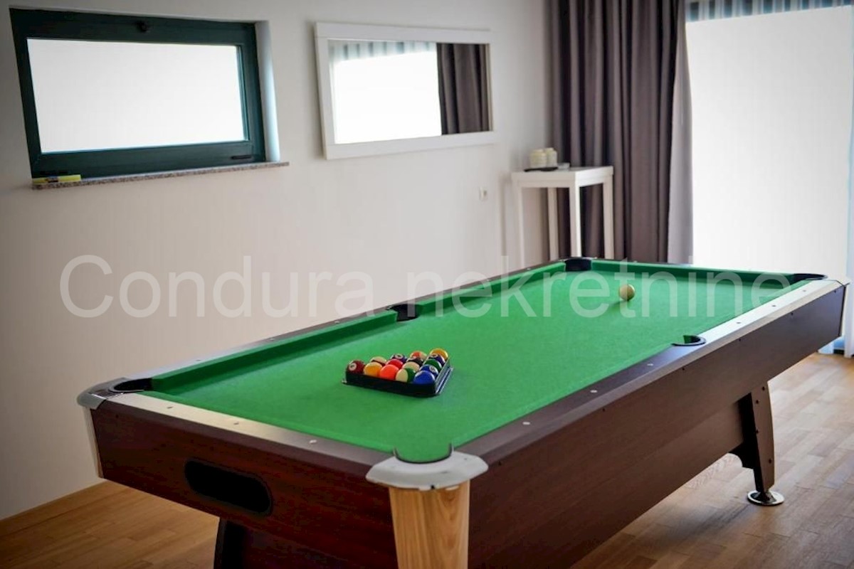 Maison À vendre - ZADARSKA  VIR 