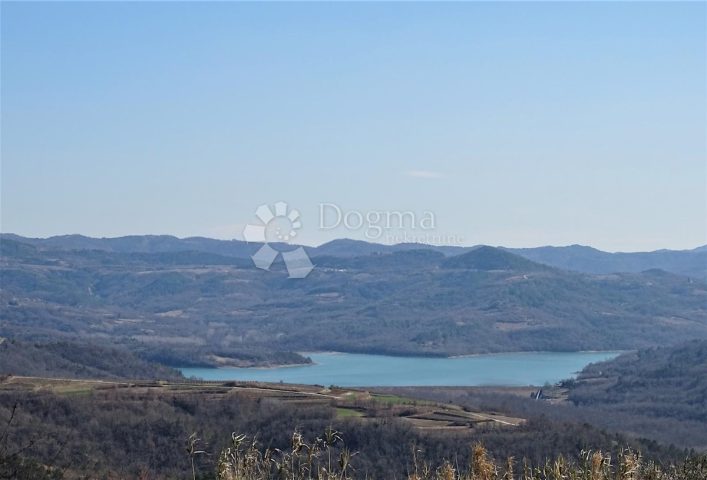 House for sale 200 m² – Buzet