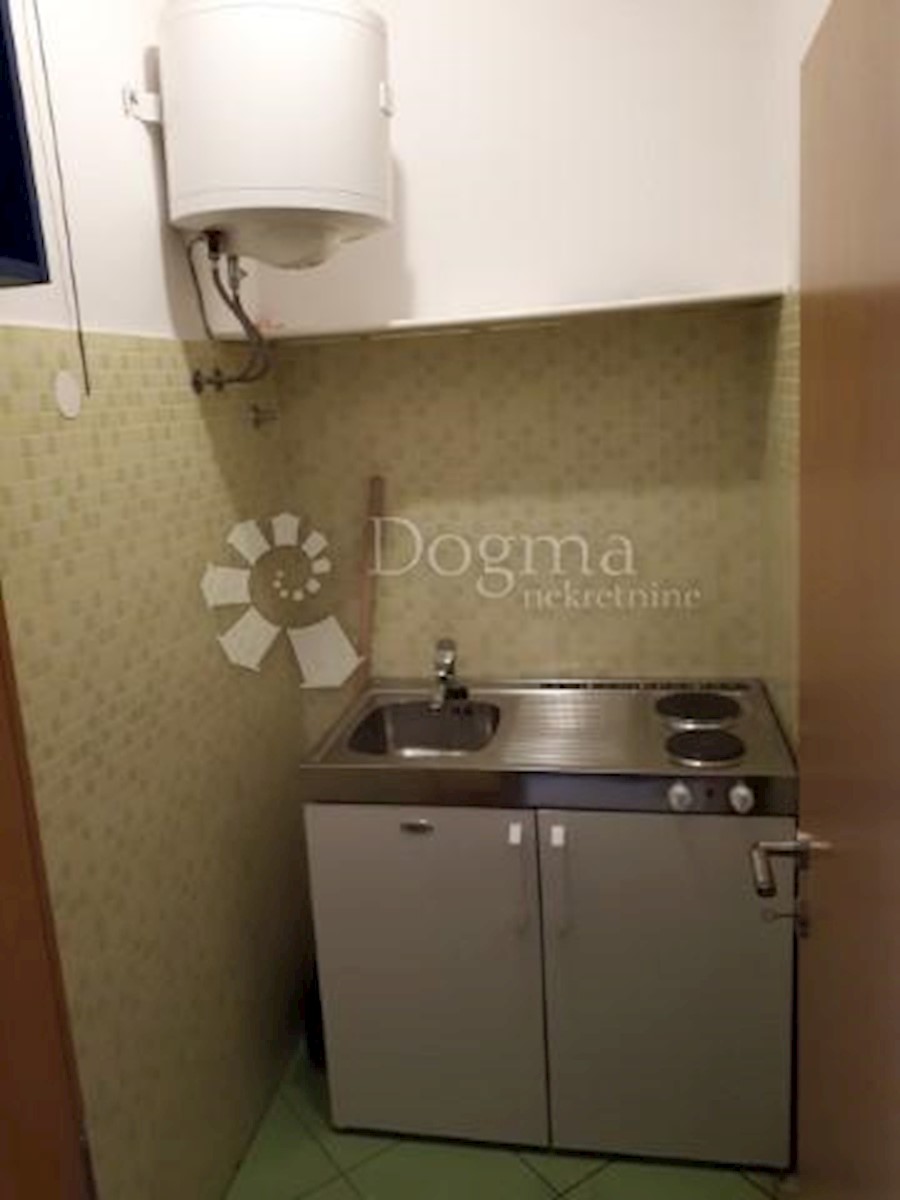 Commerciale Da affittare - PRIMORSKO-GORANSKA  KASTAV 