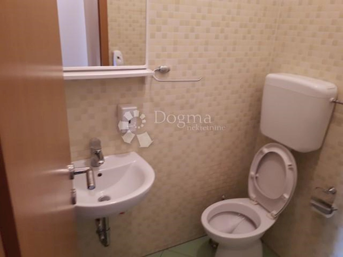 Commerciale Da affittare - PRIMORSKO-GORANSKA  KASTAV 