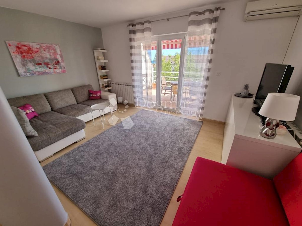 Apartma Na predaj - PRIMORSKO-GORANSKA  KRK 