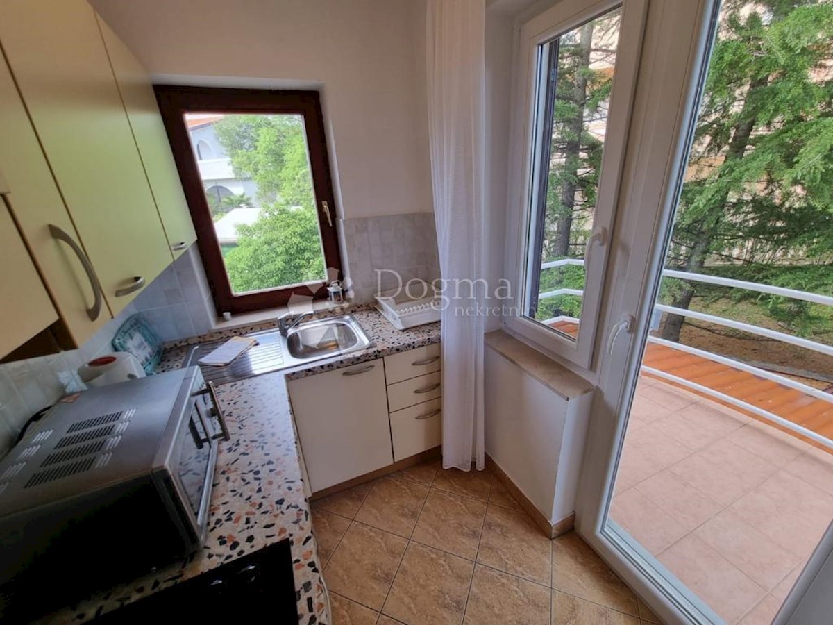 Apartma Na predaj - PRIMORSKO-GORANSKA  KRK 