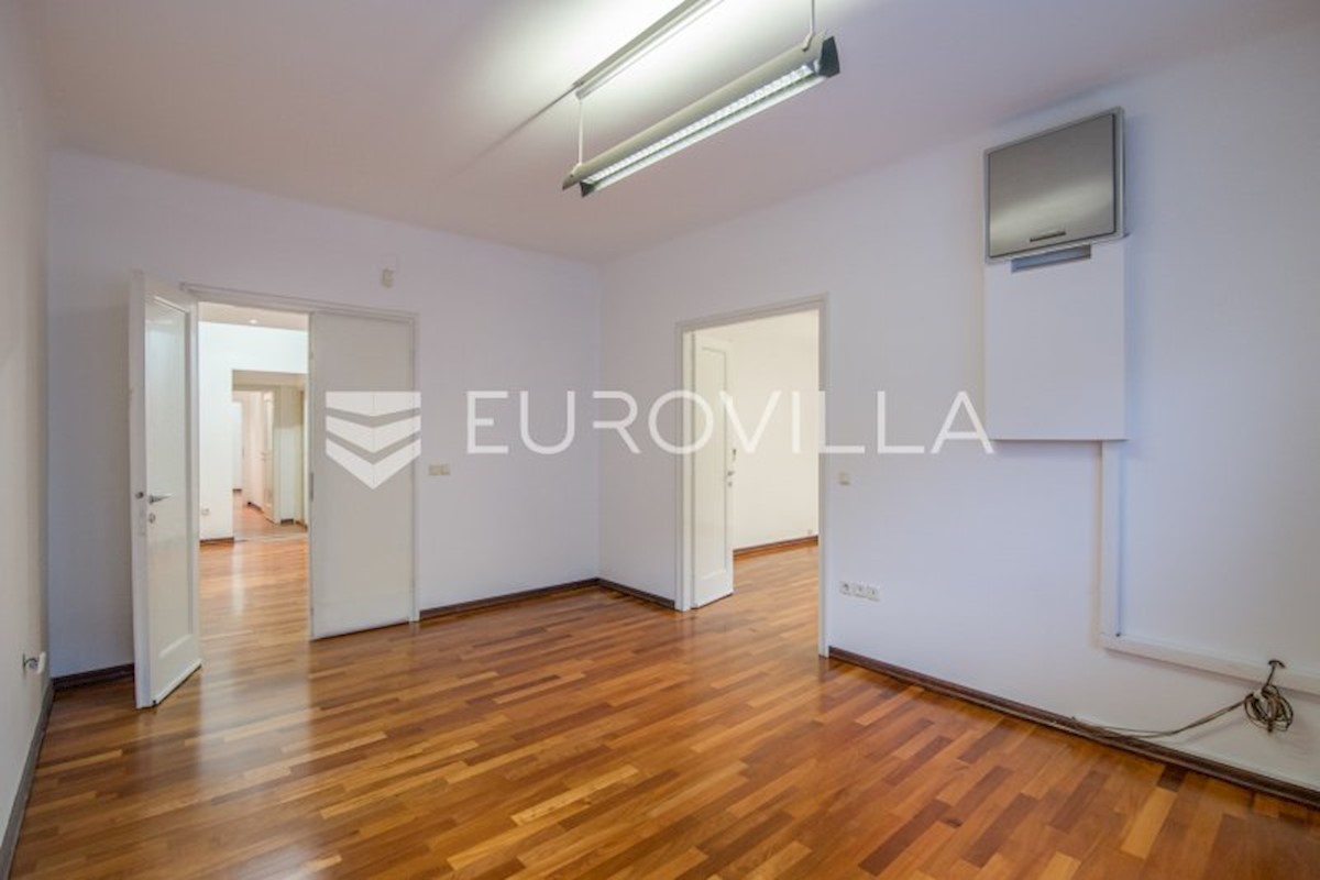 Flat For rent - GRAD ZAGREB  ZAGREB 