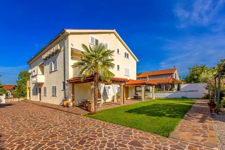 Haus Zu verkaufen - Primorsko-goranska Krk - foto 2/14