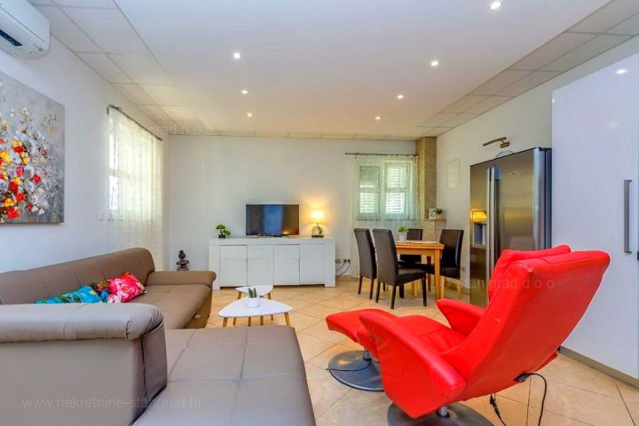 Haus Zu verkaufen - Primorsko-goranska Krk - foto 3/14