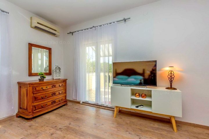 Haus Zu verkaufen - Primorsko-goranska Krk - foto 4/14