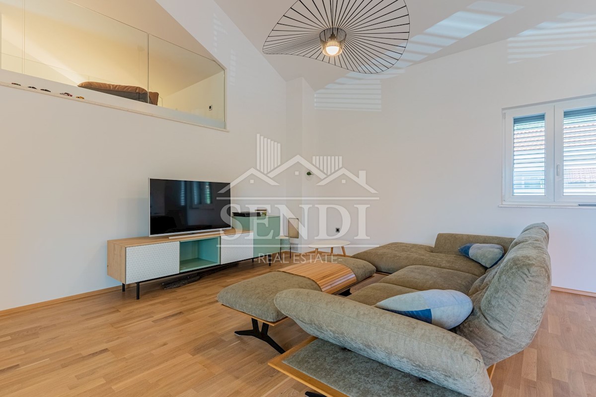 Apartmán Na predaj - PRIMORSKO-GORANSKA  CRES 