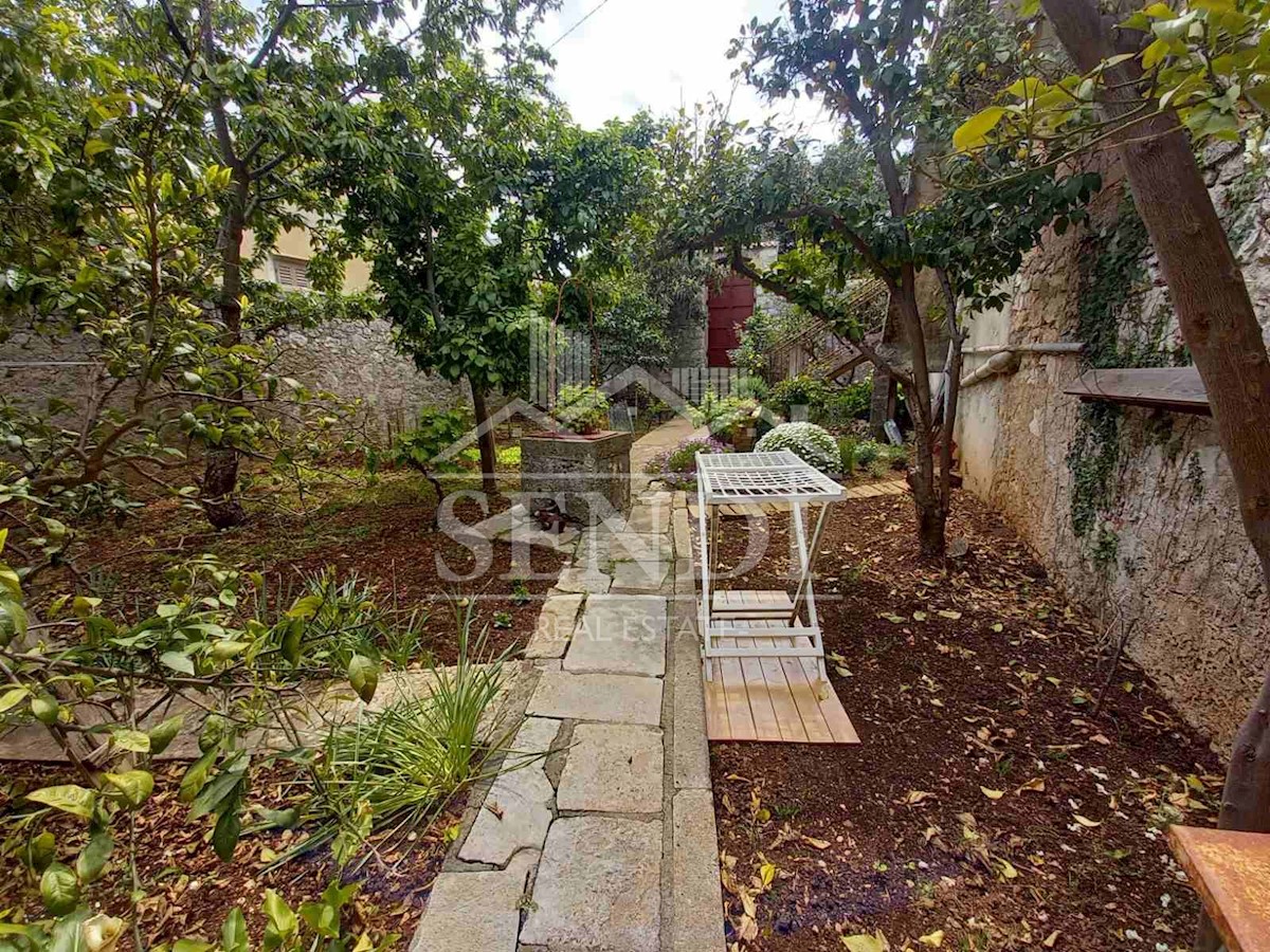 House For sale - PRIMORSKO-GORANSKA  MALI LOŠINJ 