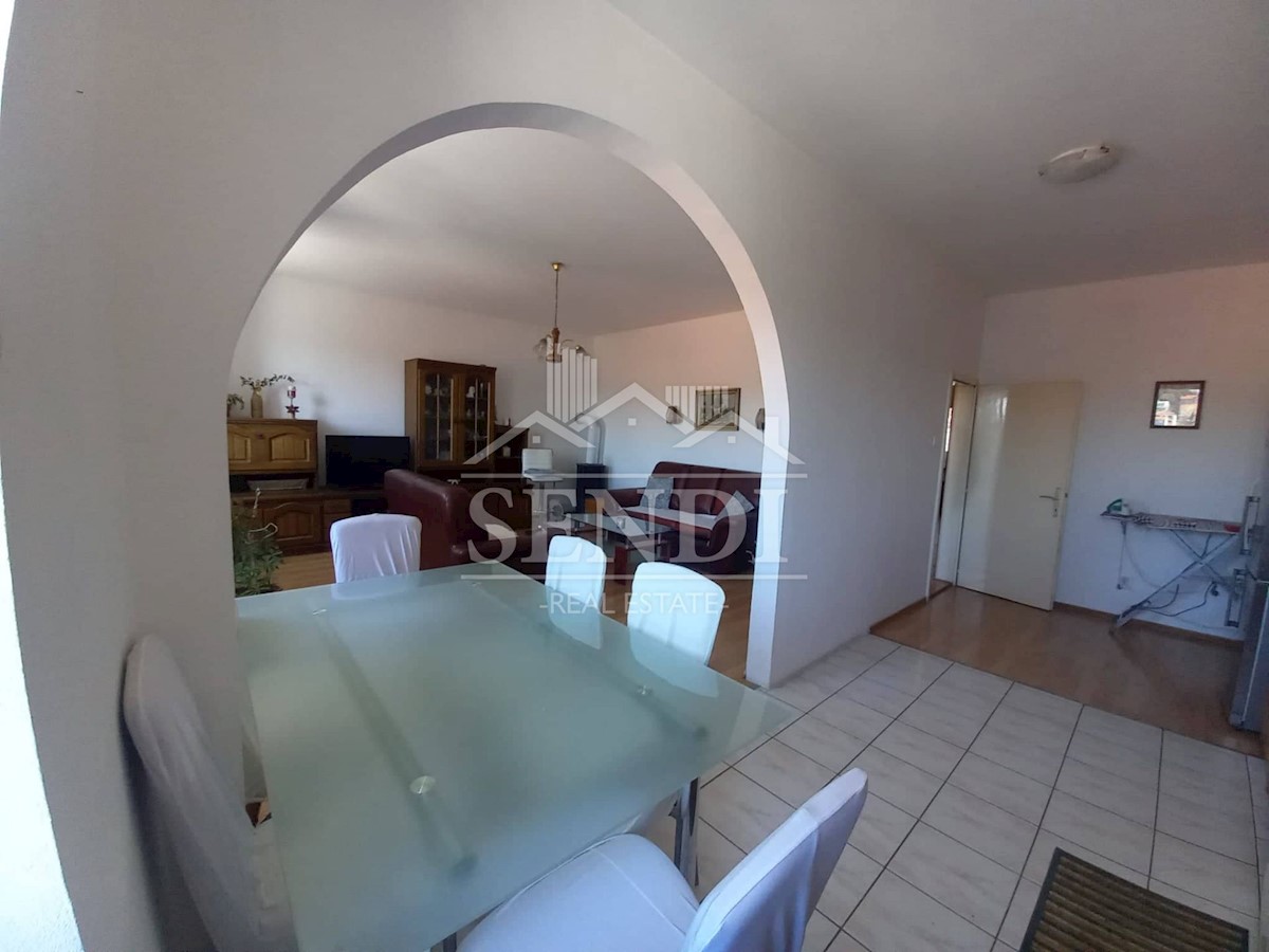 Flat For sale - PRIMORSKO-GORANSKA  MALI LOŠINJ 