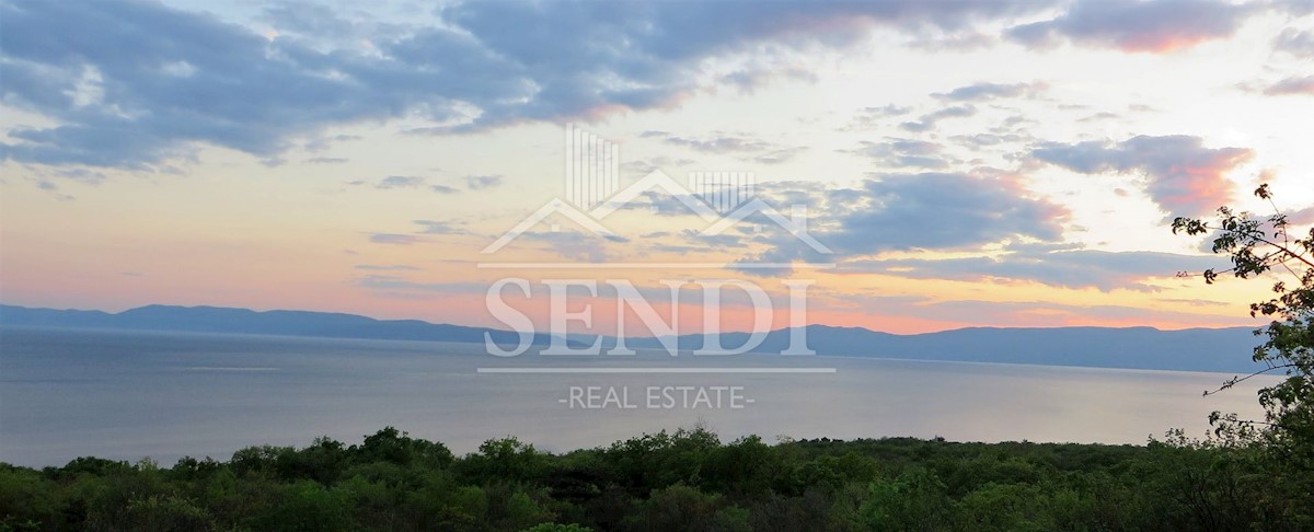 Land For sale PAVEKI