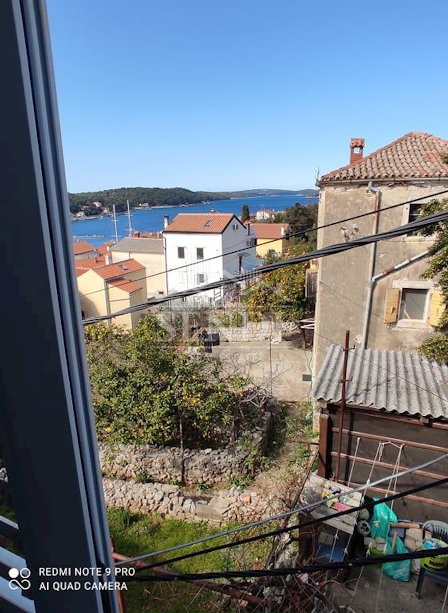 Haus Zu verkaufen - PRIMORSKO-GORANSKA  MALI LOŠINJ 