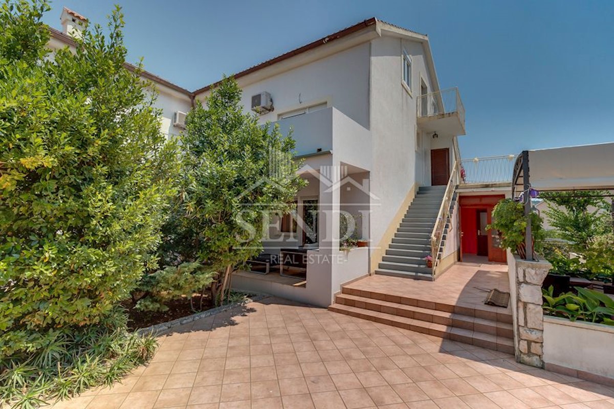 Maison À vendre - PRIMORSKO-GORANSKA  MALI LOŠINJ 