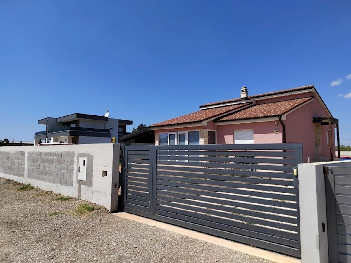 Haus Zu verkaufen - Istarska Pula - foto 1/22
