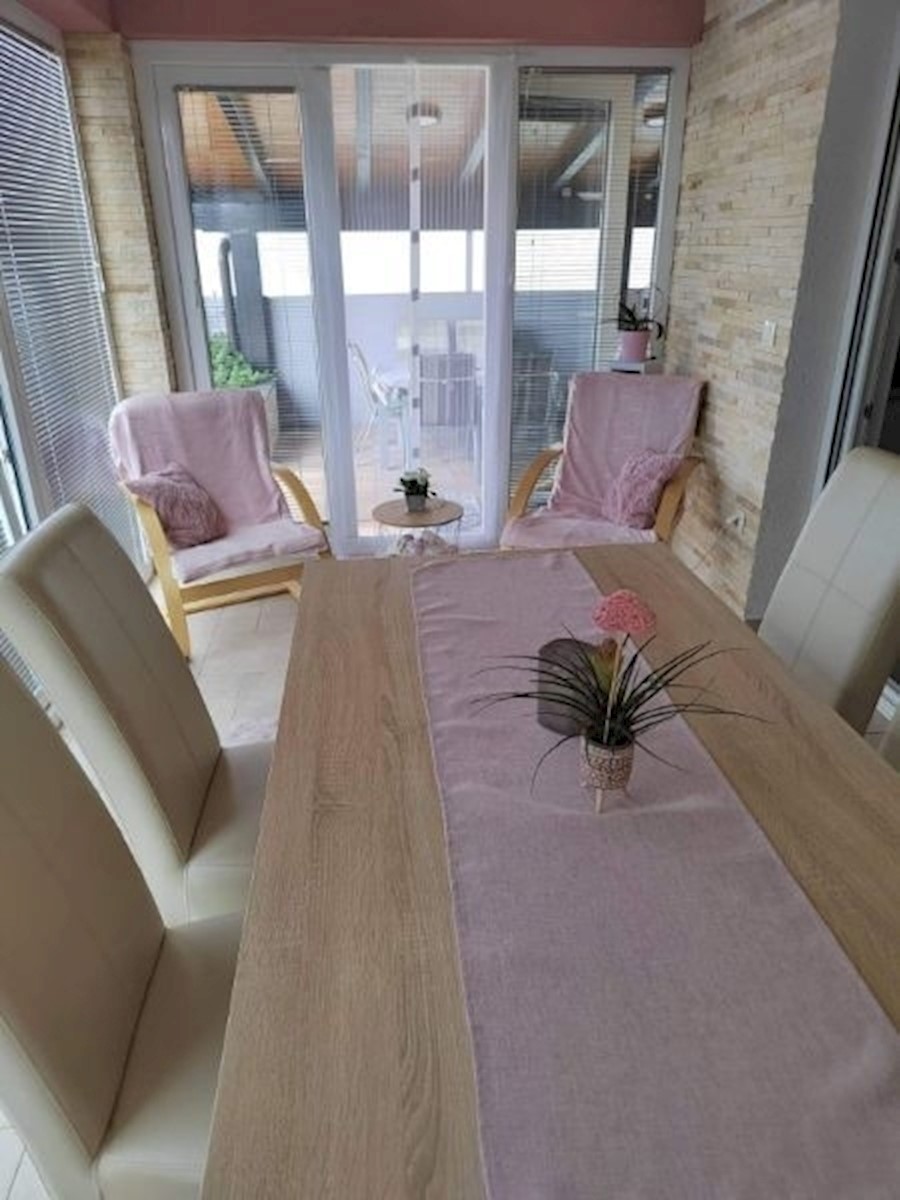 Haus Zu verkaufen - ISTARSKA  PULA 
