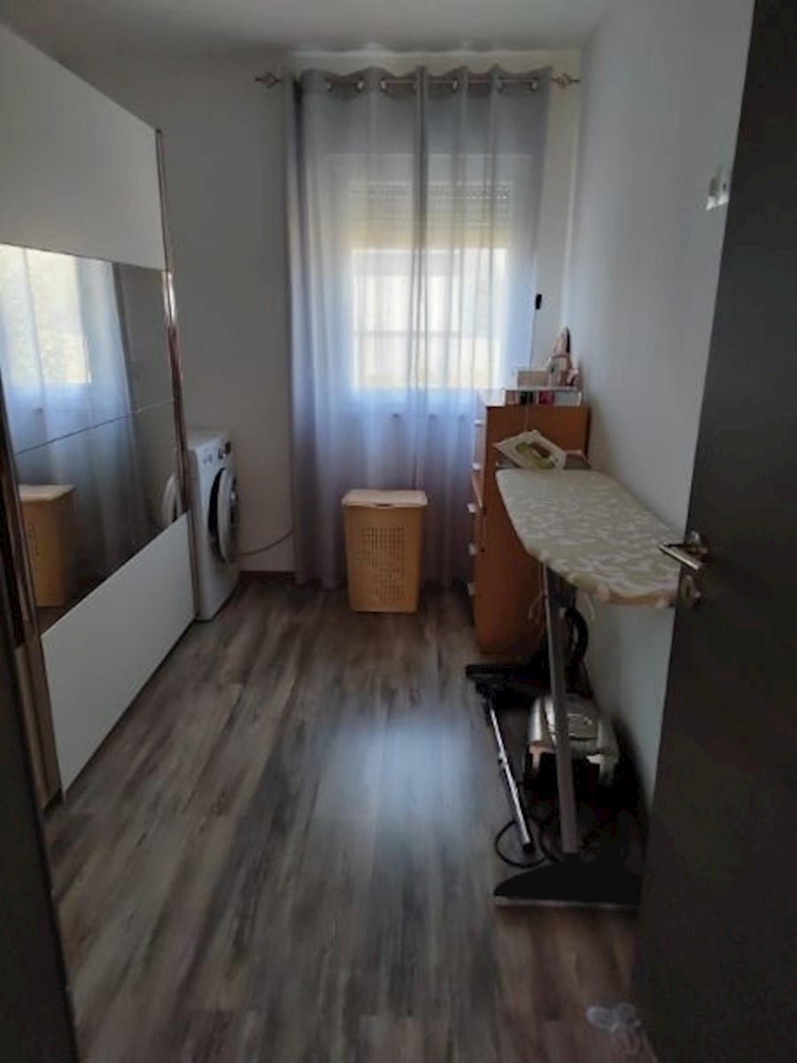 Haus Zu verkaufen - ISTARSKA  PULA 