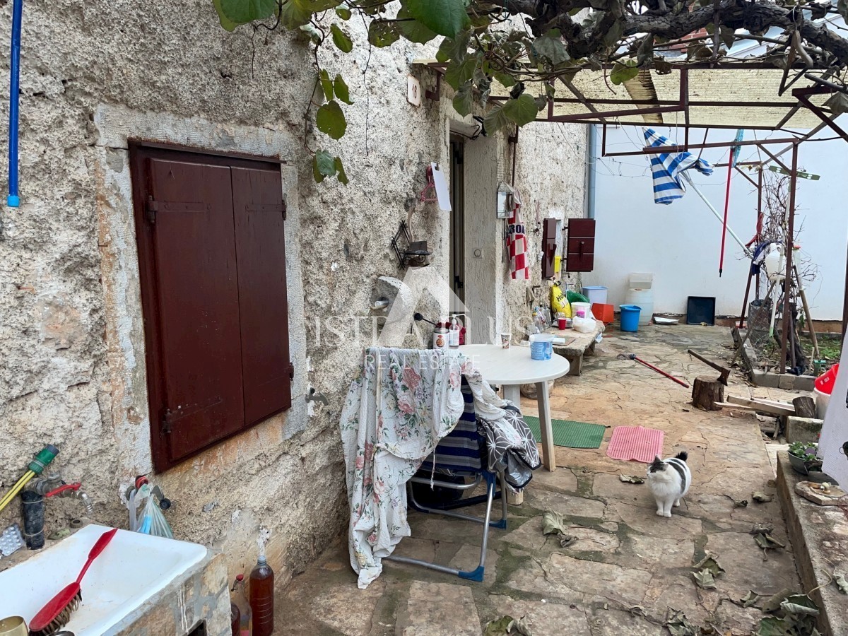 Haus Zu verkaufen - ISTARSKA  POREČ 