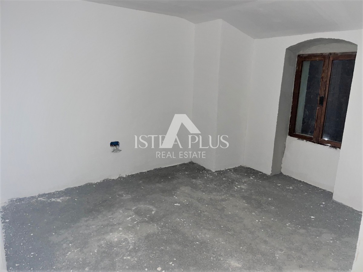 Haus Zu verkaufen - ISTARSKA  POREČ 
