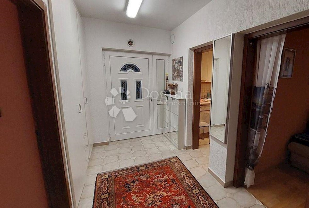 Casa In vendita - ISTARSKA  PULA 
