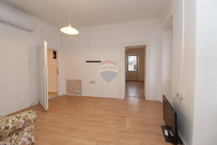 Flat for sale 92 m² – Pula