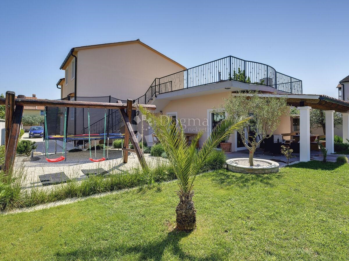 Kuća Na prodaju - ISTARSKA  MEDULIN 
