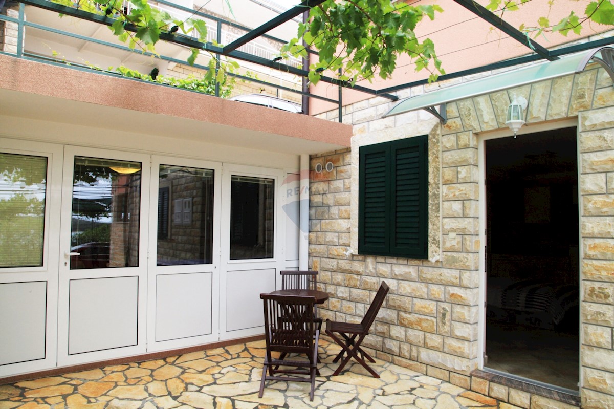 Flat For sale - ŠIBENSKO-KNINSKA  MURTER 