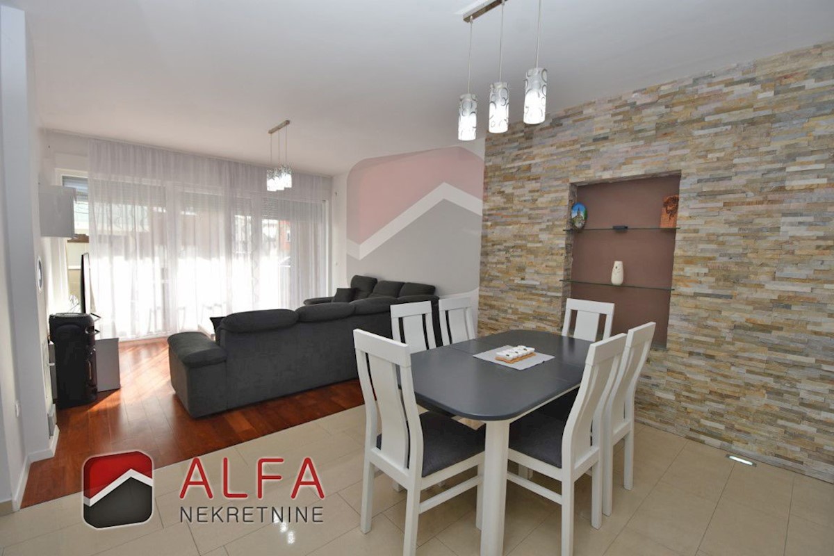 Apartmán Na prodej - ŠIBENSKO-KNINSKA  VODICE 