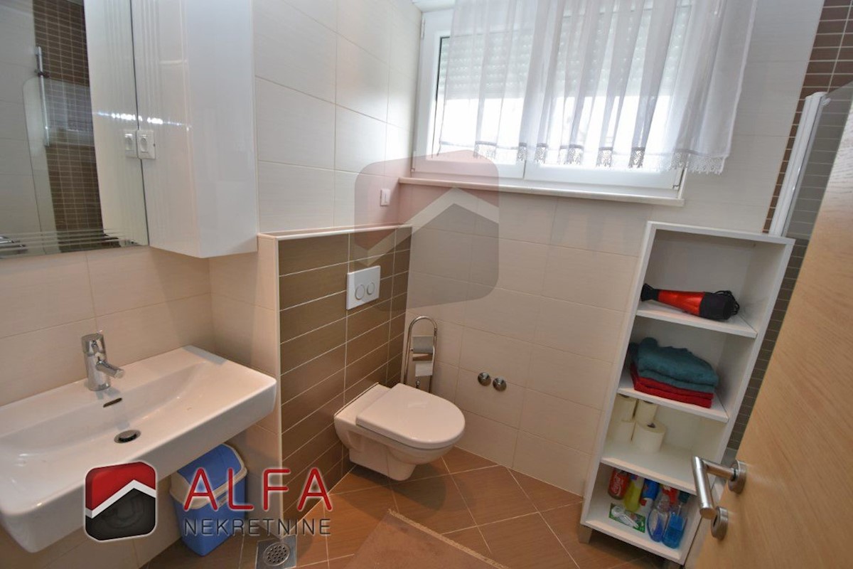 Apartment Zu verkaufen - ŠIBENSKO-KNINSKA  VODICE 