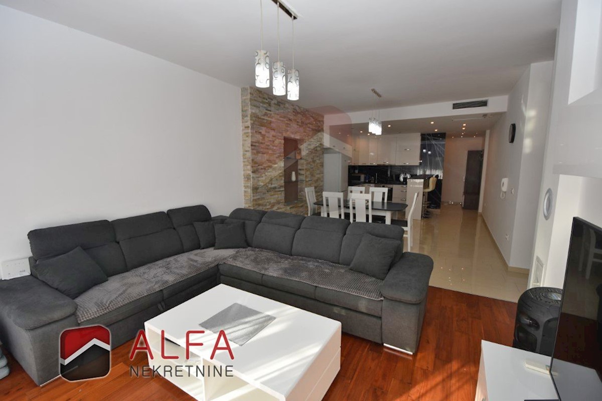 Apartment Zu verkaufen - ŠIBENSKO-KNINSKA  VODICE 