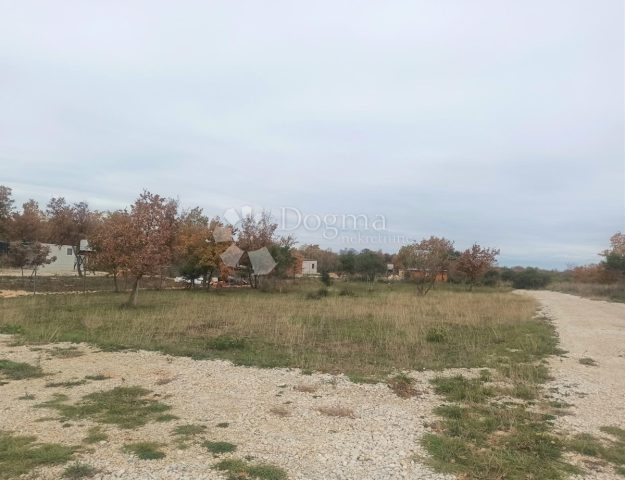 Parcela Naprodaj - Istarska Vodnjan - foto 3/4