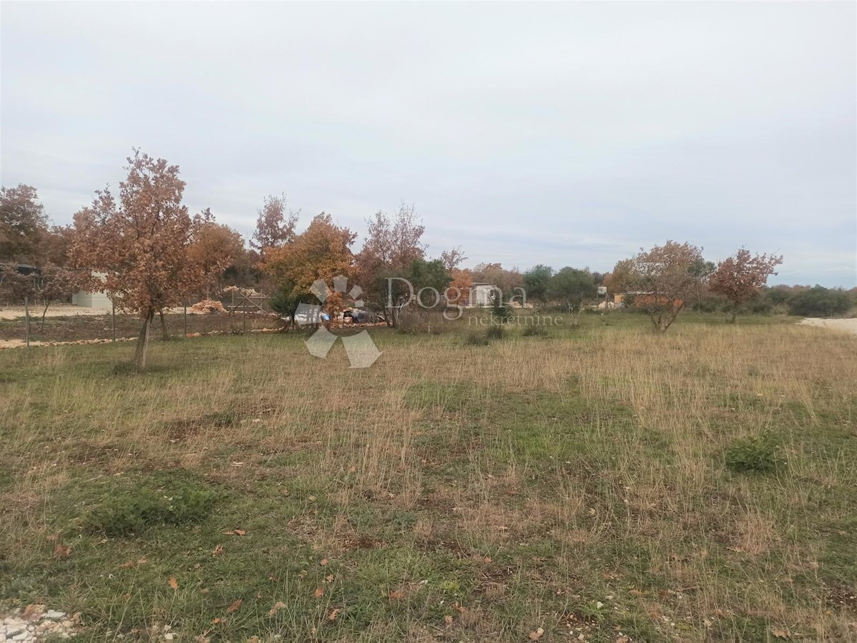 Zemljište Na prodaju - ISTARSKA  VODNJAN 