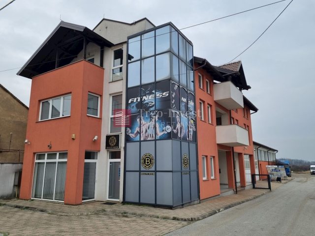 Commerciale in vendita 636 m² – Bukovlje
