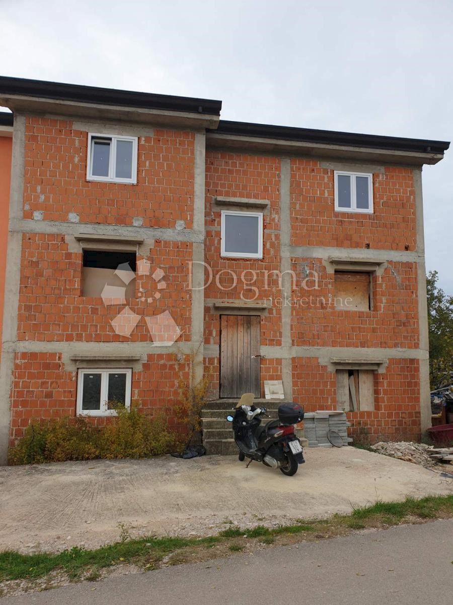 Apartment Zu verkaufen - Primorsko-goranska Krk - foto 1/2