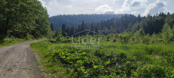 Zemljište na prodaju 22378 m² – Fužine