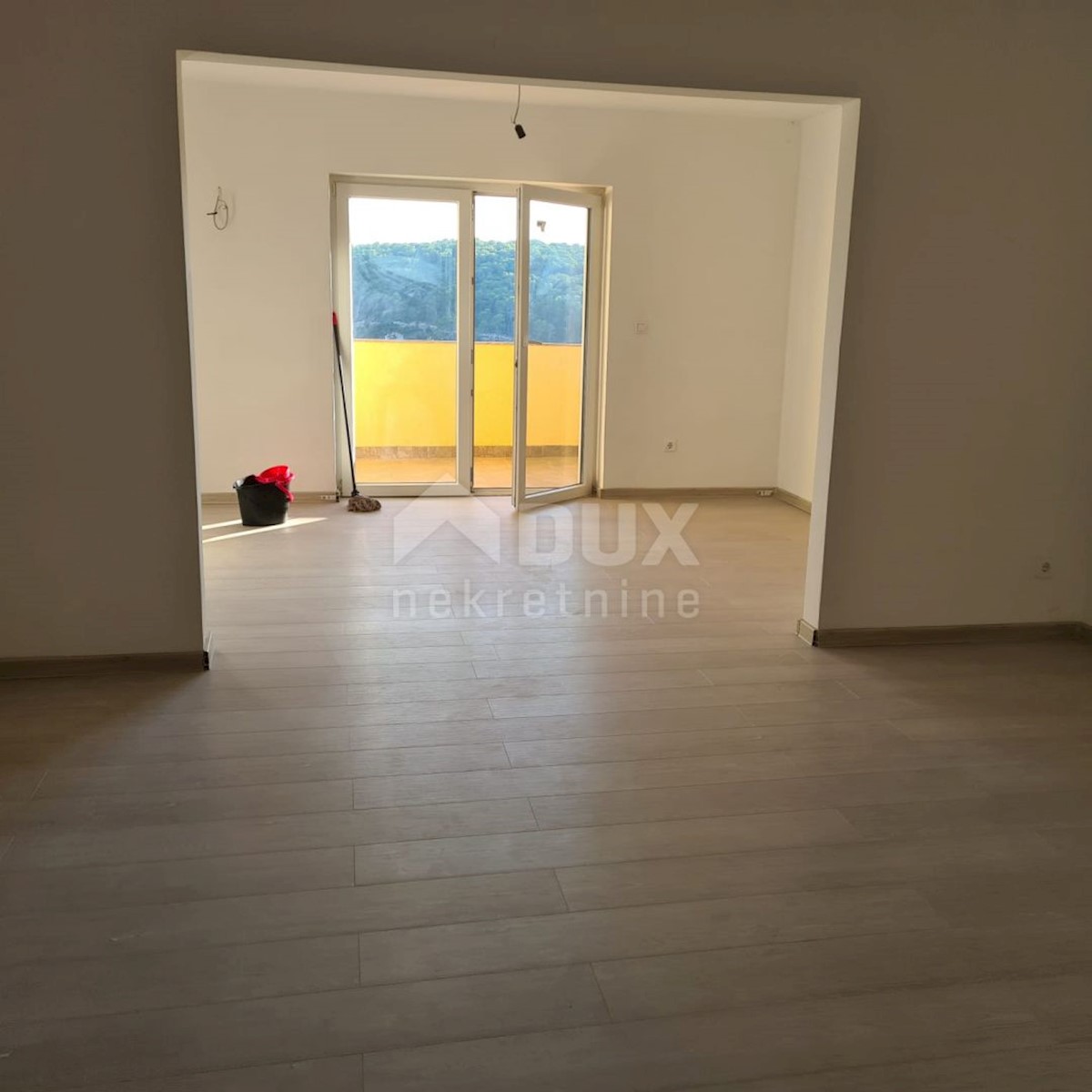 Flat For sale - PRIMORSKO-GORANSKA  RAB 