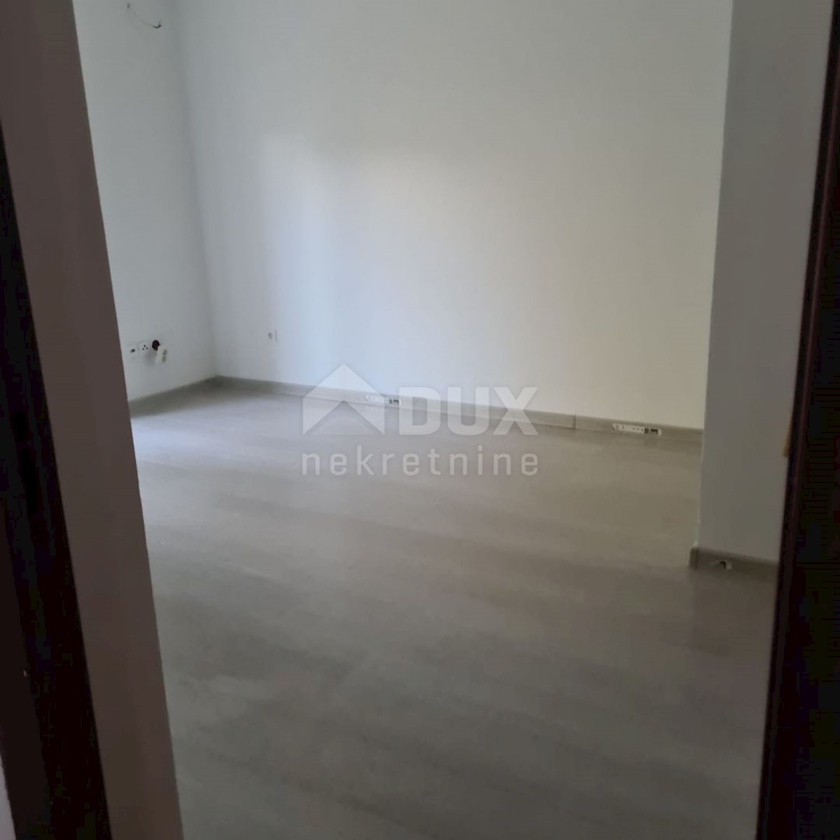 Flat For sale - PRIMORSKO-GORANSKA  RAB 