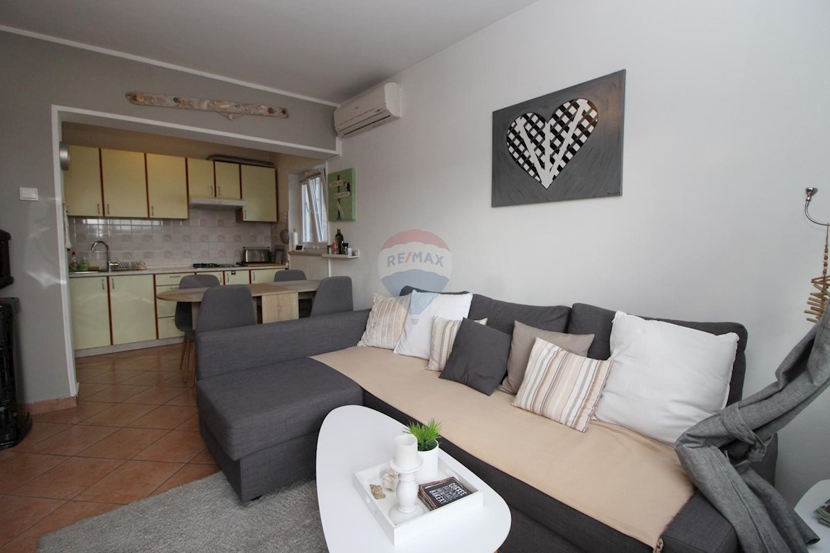 Flat For sale - ISTARSKA  MARČANA 