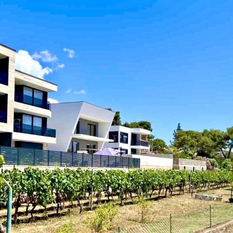 Kuća na prodaju 300 m² – Medulin