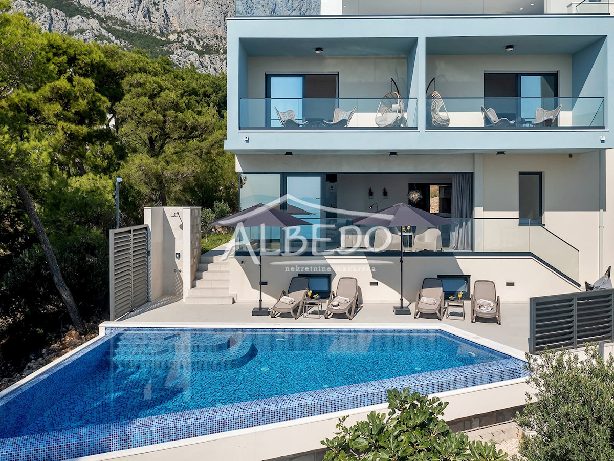 Casa In vendita - SPLITSKO-DALMATINSKA  MAKARSKA 