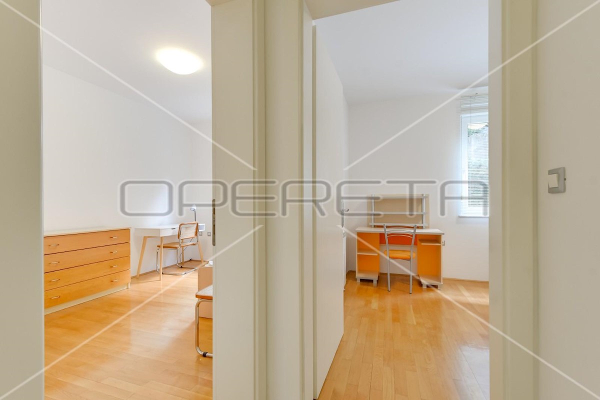 Flat For rent - GRAD ZAGREB  ZAGREB 