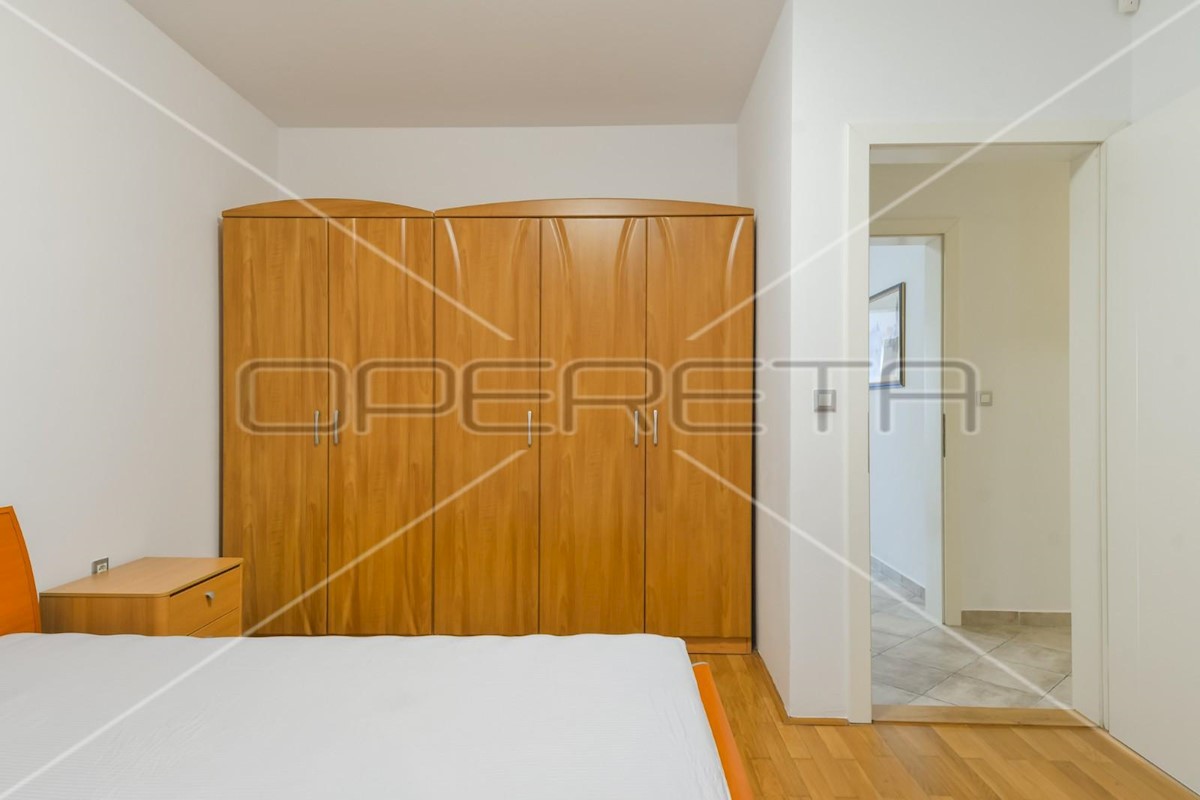 Flat For rent - GRAD ZAGREB  ZAGREB 