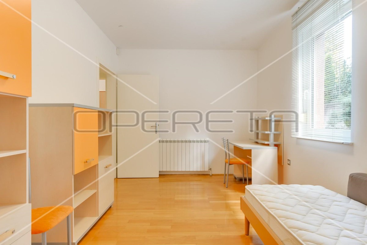 Flat For rent - GRAD ZAGREB  ZAGREB 